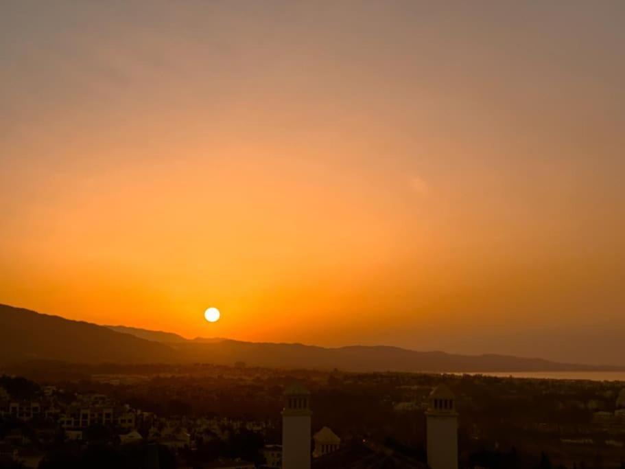 דירות אסטפונה Oceanview Luxury Penthouse מראה חיצוני תמונה