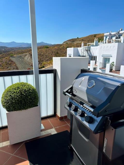 דירות אסטפונה Oceanview Luxury Penthouse מראה חיצוני תמונה