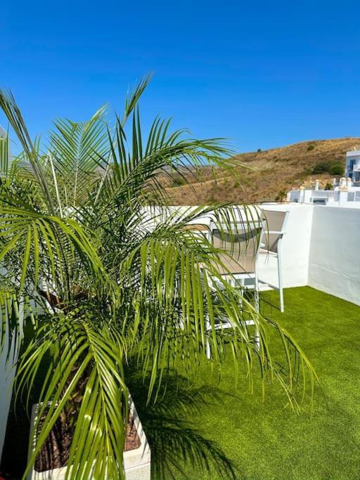 דירות אסטפונה Oceanview Luxury Penthouse מראה חיצוני תמונה