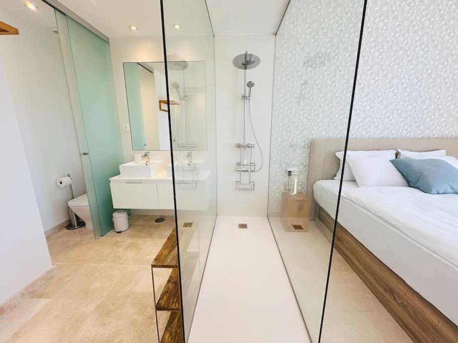 דירות אסטפונה Oceanview Luxury Penthouse מראה חיצוני תמונה
