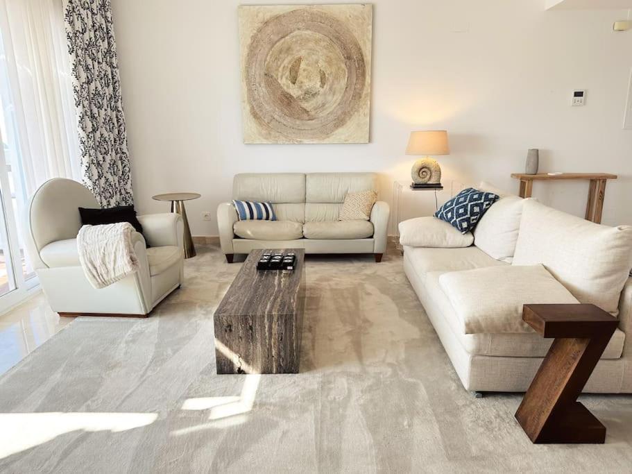 דירות אסטפונה Oceanview Luxury Penthouse מראה חיצוני תמונה