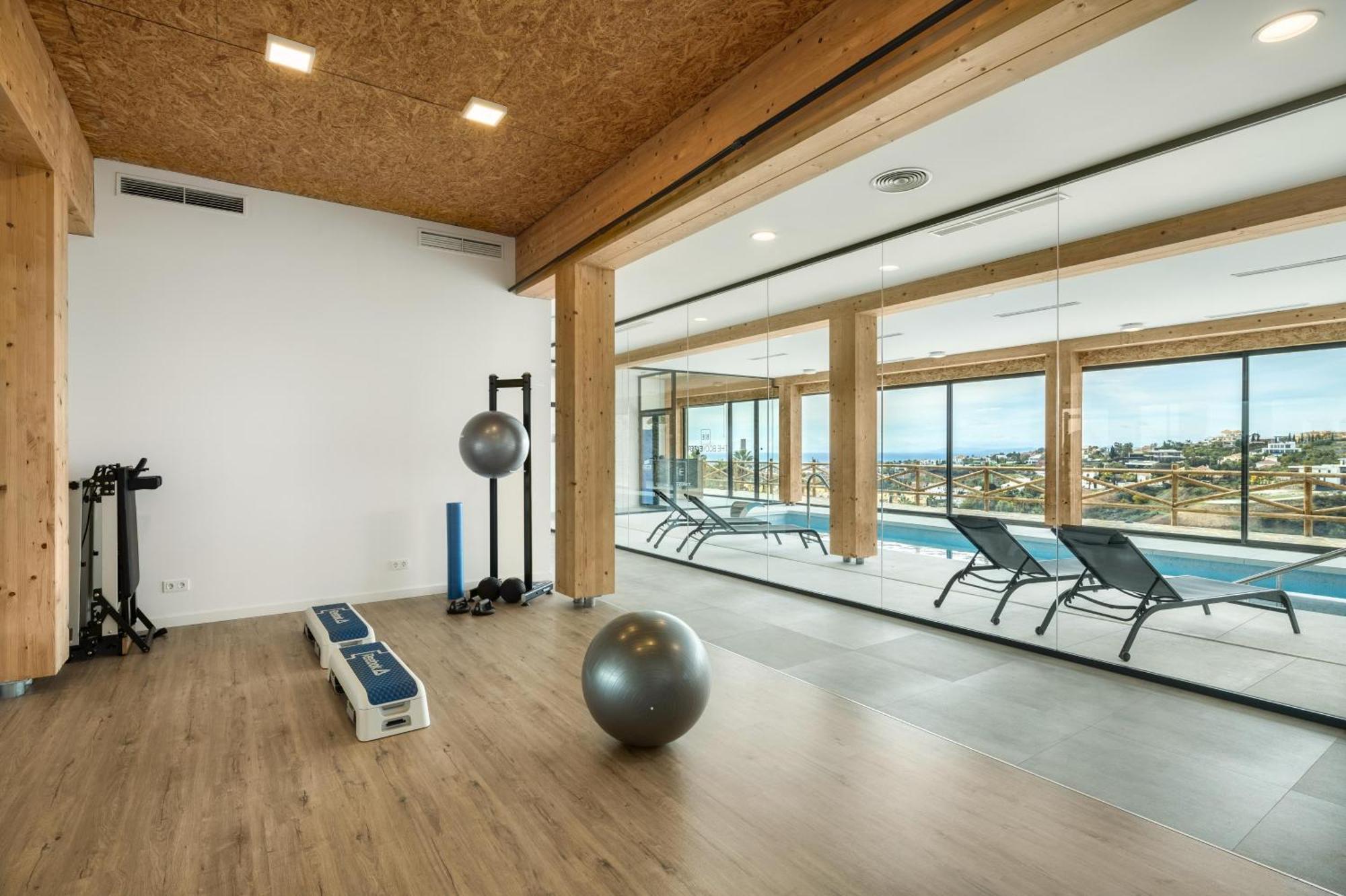דירות אסטפונה Oceanview Luxury Penthouse מראה חיצוני תמונה